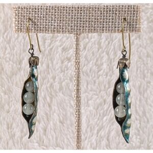 Vintage Chinese Sterling Silver Enamel And Jade Pea Pod Earrings